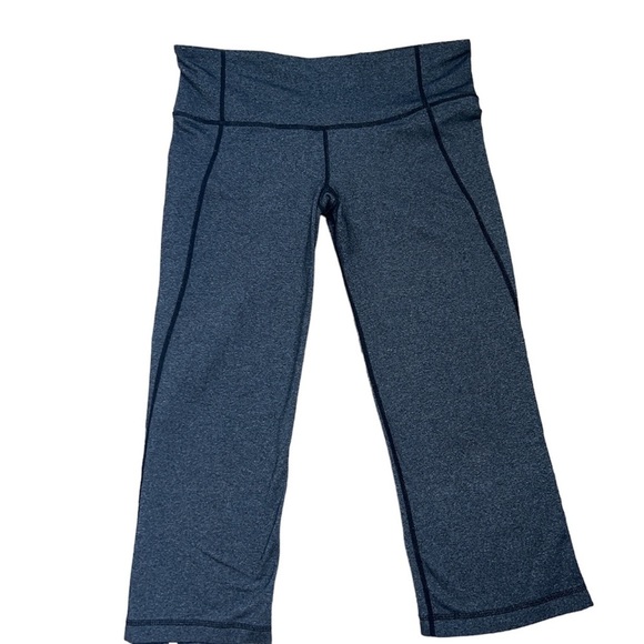 Lululemon Gray Cropped Leggings - Picture 1 of 8